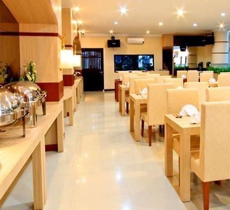 Hotel Marina Ambon Zewnętrze zdjęcie