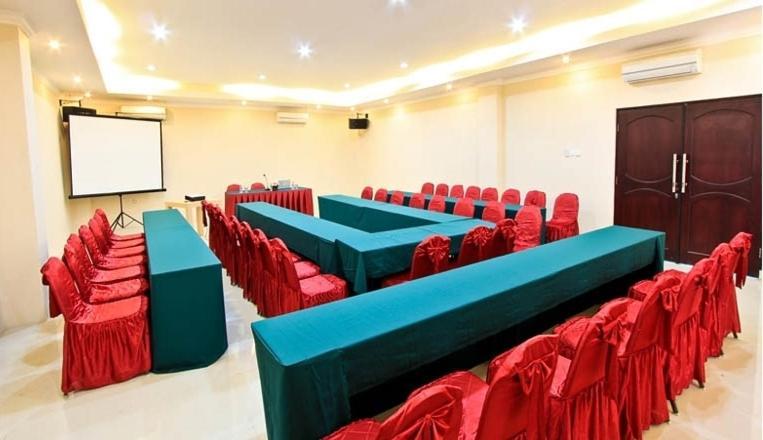 Hotel Marina Ambon Zewnętrze zdjęcie